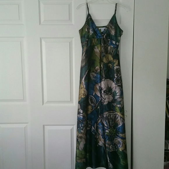 Charlotte Russe Dresses & Skirts - Charlotte Russe maxi dress